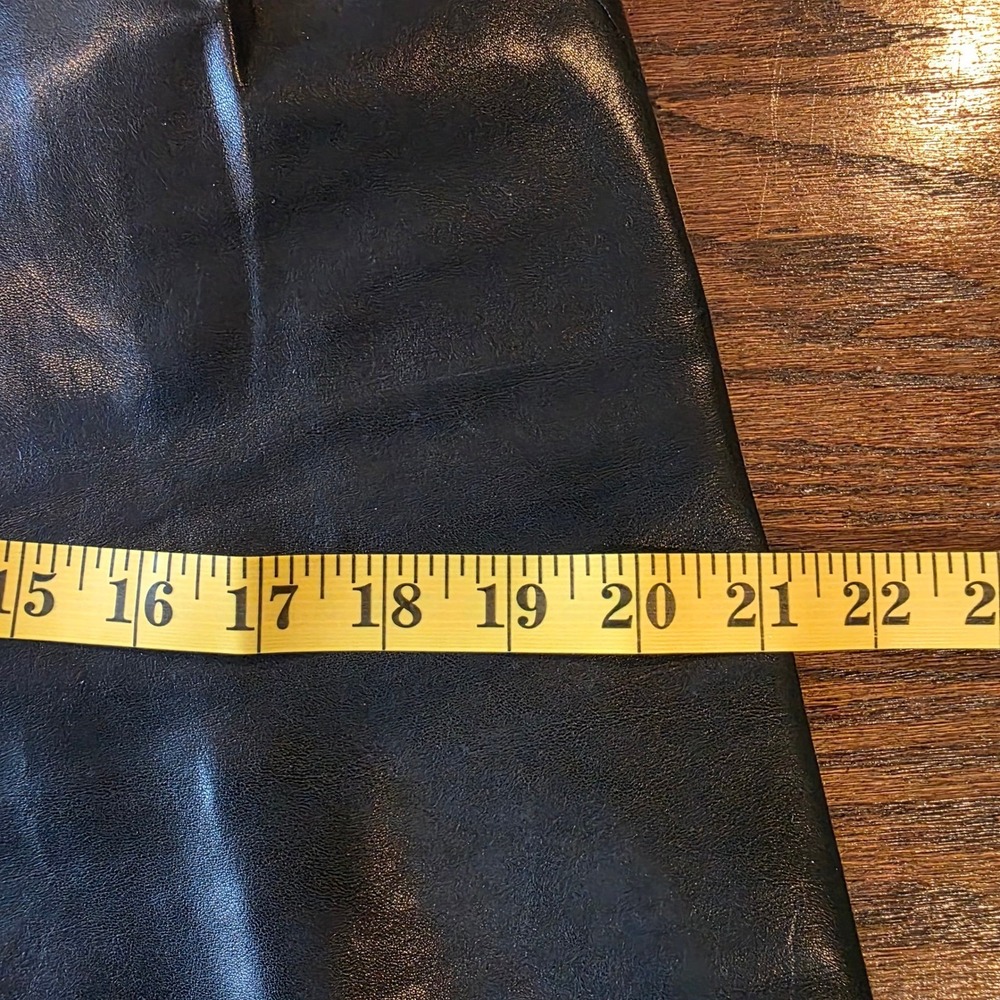 Intuition Vintage Black Leather Pants High Waisted Pleated Tapered Leg Womens‎ 8 - Picture 8 of 13